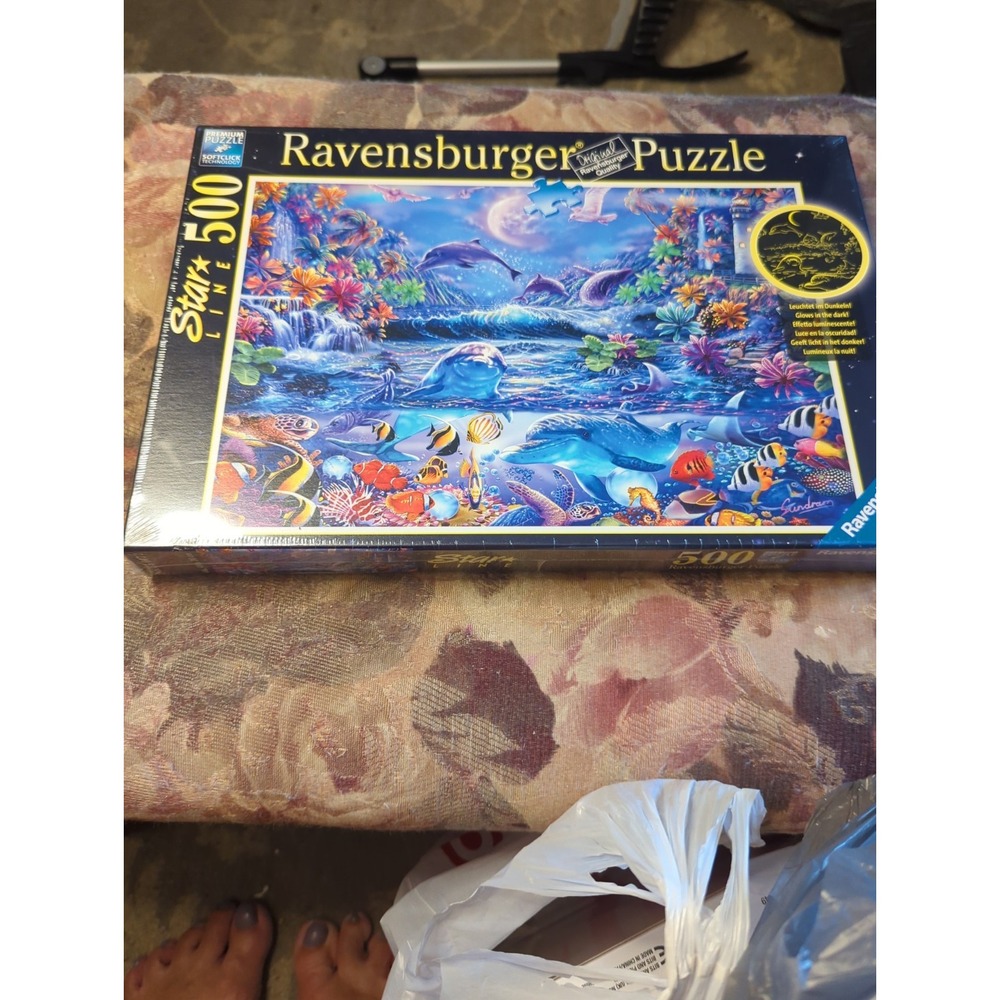 Ravensburger Puzzle 500 Piece Star Line Glows in the Dark Ocean Fish Dolphin New